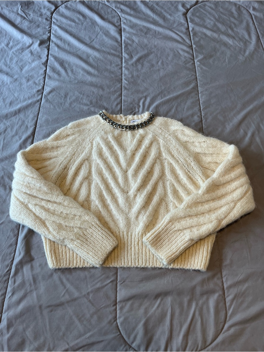 Zara Limited Edition Wool and Alpaca Knit Cropped Sweater with Chain Detail - Picture 7 of 13